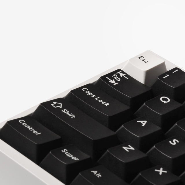 pbtfans wob keycaps in keyboard